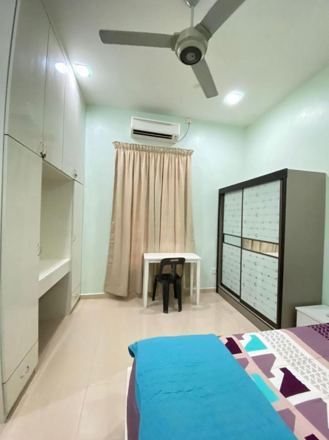 Family Homestay Kuala Terengganu Extérieur photo