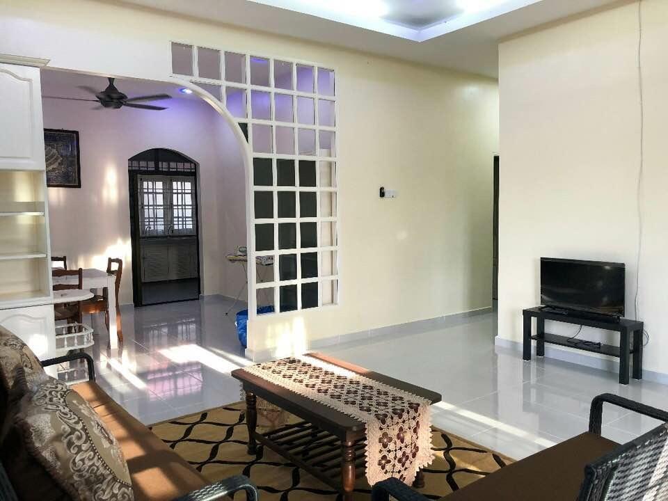Family Homestay Kuala Terengganu Extérieur photo